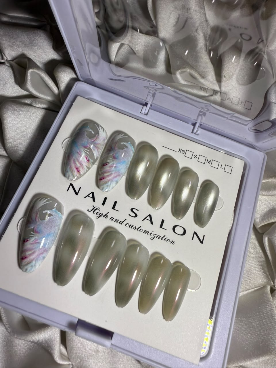 Pearl Swan Nails